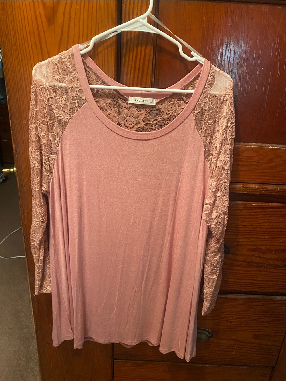 Emerald Dusty Pink Lace Raglan Top